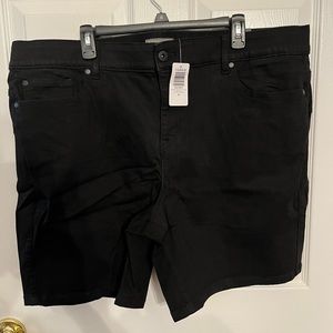 New w Tags - 8’’ Torrid Jean Shorts